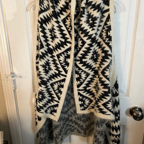 Sleeveless sweater one size - Picture 2 of 2